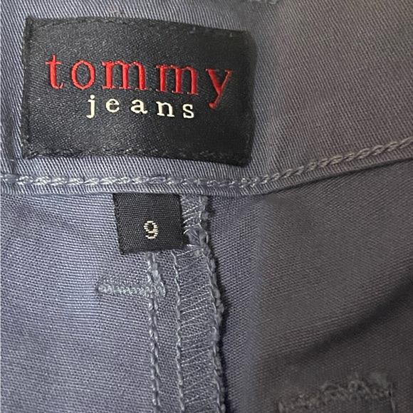 NEW TOMMY JEANS & JACKETS - Picture 4 of 8
